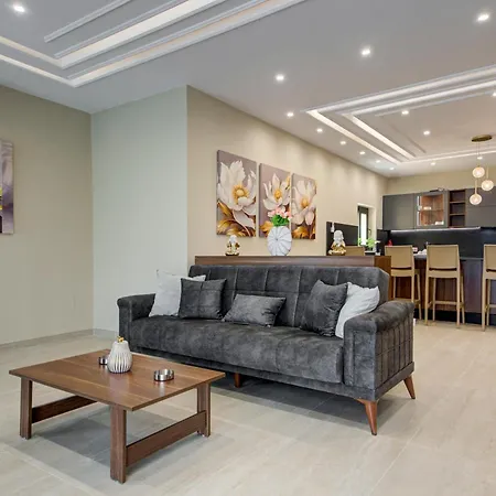 Panoramic Sea View 3br Penthouse With Pool Jacuzzi